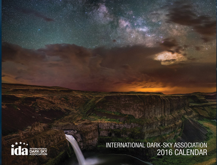 Image of the International Dark-Sky Association 2016 Calendar.