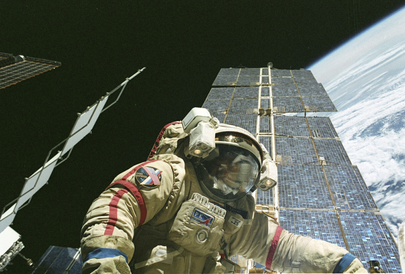 NASA photo of astronaut Leroy Chiao in EVA1 in a Russian Orlan spacesuit.