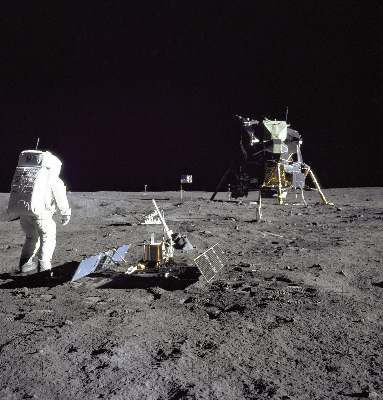 The Lunar Legacy, with Buzz Aldrin : The Lunar Legacy, with Buzz Aldrin