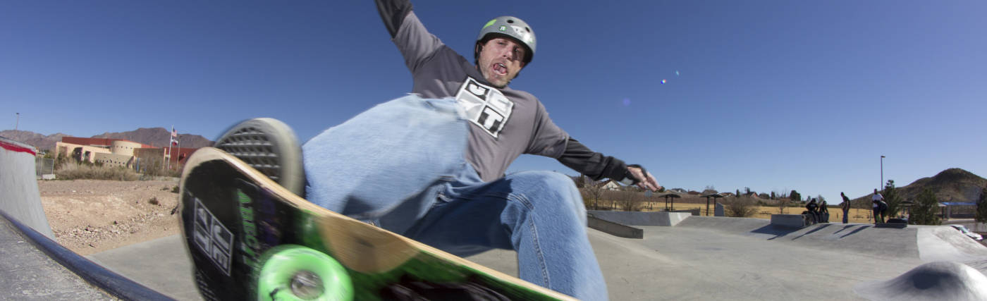 Photo showing Dr. Skateboard executing a frontside grind, courtesy of www.drskateboard.com.