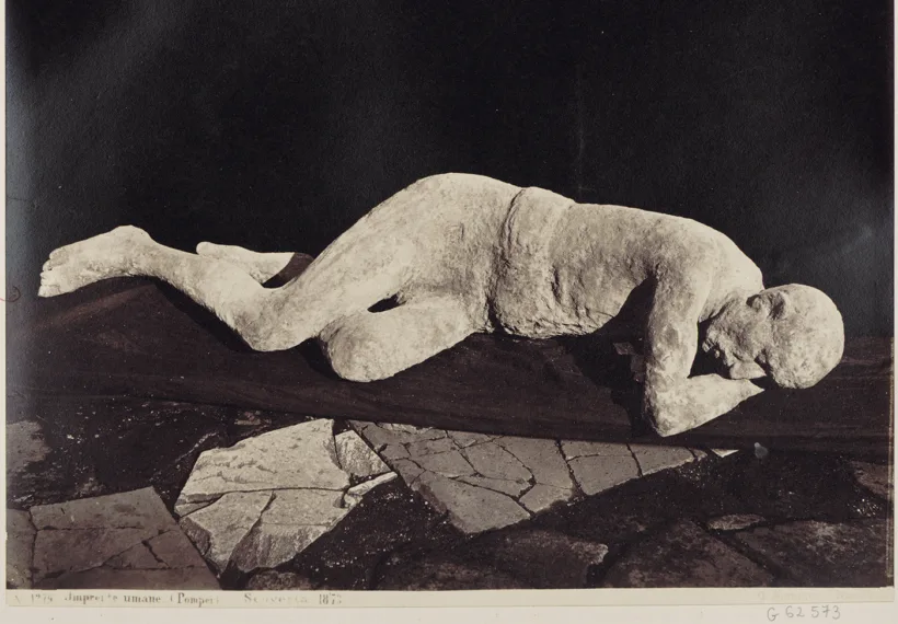 Shown: Plaster casting from Pompeii. Credit: Giorgio Sommer [Public domain], via Wikimedia Commons.