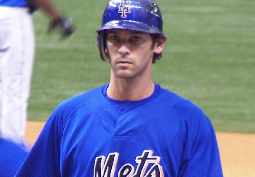 New York Mets outfielder Shawn Green during a Mets/Devil Rays spring training game at Tropicana Field in St. Petersburg, Florida in 2007. Credit: Wknight94 [GFDL (http://www.gnu.org/copyleft/fdl.html) or CC-BY-SA-3.0 (http://creativecommons.org/licenses/by-sa/3.0/)], from Wikimedia Commons.
