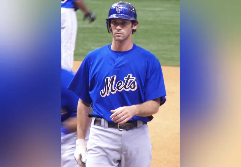 Photo of New York Mets outfielder Shawn Green during a Mets/Devil Rays spring training game at Tropicana Field in St. Petersburg, Florida in 2007. Credit: Wknight94 [GFDL (http://www.gnu.org/copyleft/fdl.html) or CC-BY-SA-3.0 (http://creativecommons.org/licenses/by-sa/3.0/)], from Wikimedia Commons.