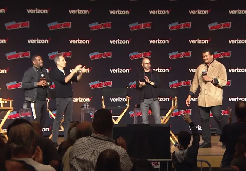 Photo by NY Comic Con of Chuck Nice, Brian Greene, James “Murr” Murray, and Neil deGrasse Tyson on the main stage, Thursday, Oct. 4th.