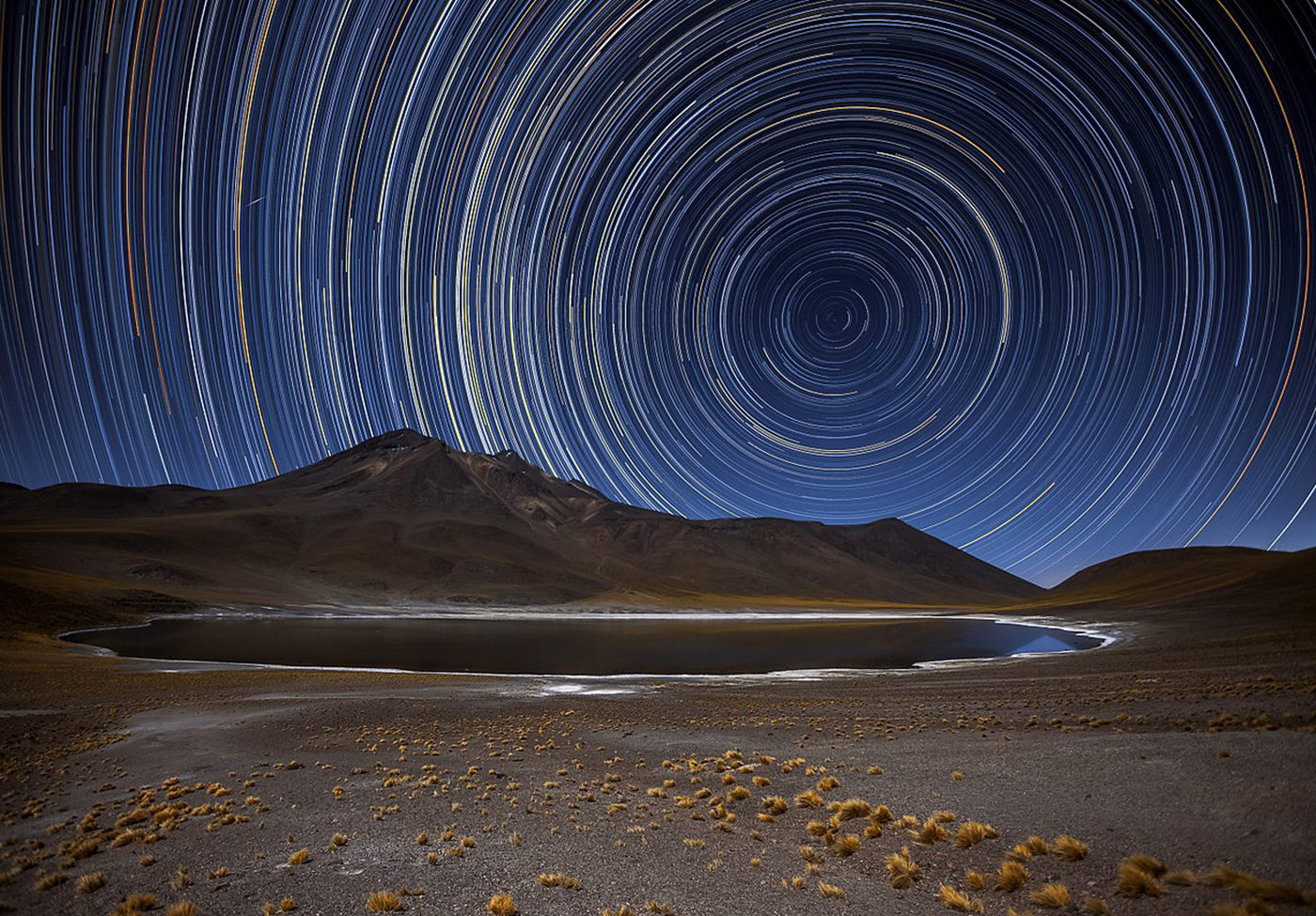 Time elapsed photo of star trails, taken in Chile's Atacama Desert, Credit: A. Duro/ESO [CC BY 4.0 (https://creativecommons.org/licenses/by/4.0)], via Wikimedia Commons.