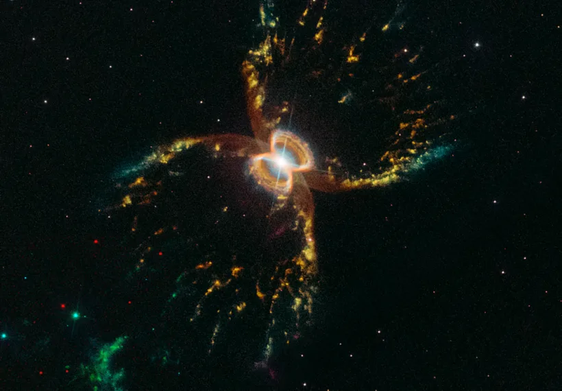 NASA/ESA/STScl’s image of the Southern Crab Nebula Hen 2-104.