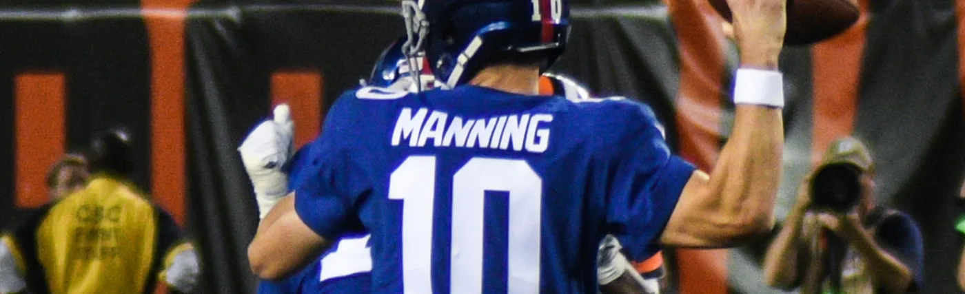 Erik Drost’s image of Eli Manning throwing a football.