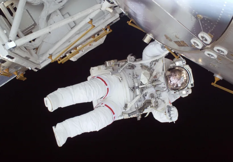 Expedition 20 flight engineer Nicole Stott participates in the STS-128 mission's first spacewalk as construction and maintenance continue on the International Space Station.