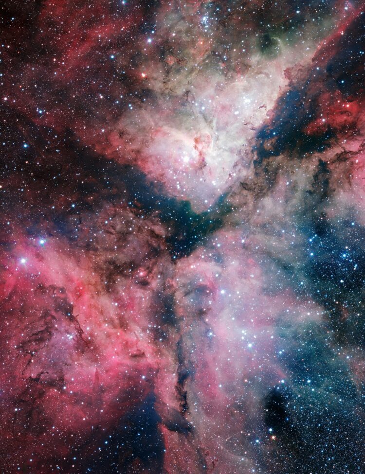 The spectacular star-forming Carina Nebula has been captured in great detail by the VLT Survey Telescope at ESO’s Paranal Observatory. This picture was taken with the help of Sebastián Piñera, President of Chile, during his visit to the observatory on 5 June 2012 and was released on the occasion of the new telescope’s inauguration in Naples on 6 December 2012.